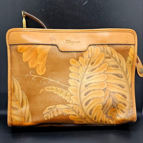 Ferragamo Purse - Picture 4 of 4